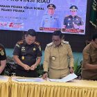 Pemkab Pelalawan Teken MoU Penerapan Pidana Kerja Sosial Bersama Kejati Riau